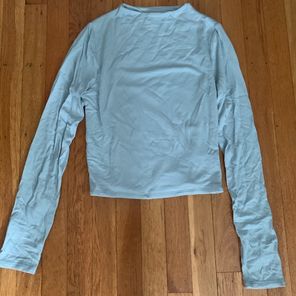 Light Blue Long Sleeve Crewneck Top